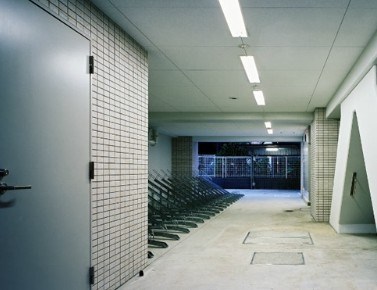 レジディア浅草吾妻橋 駐車場