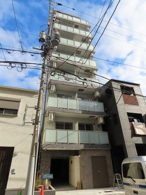 月島輝夜 外観