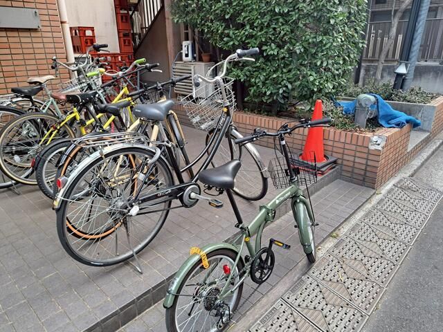 パークヒルズ越前屋 駐車場