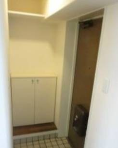 パークヒルズ越前屋 玄関