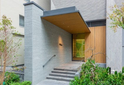 メゾンカルム日本橋馬喰町 エントランス