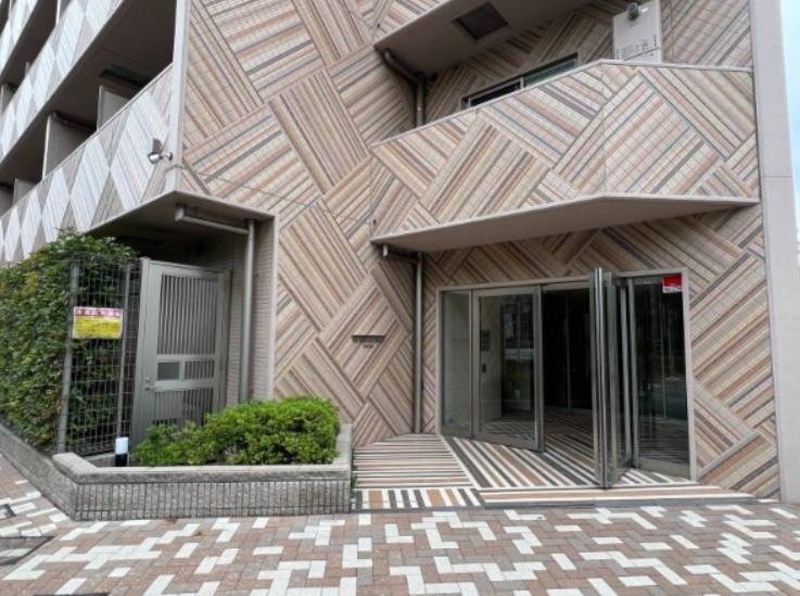 THE PREMIUM CUBE G潮見 エントランス
