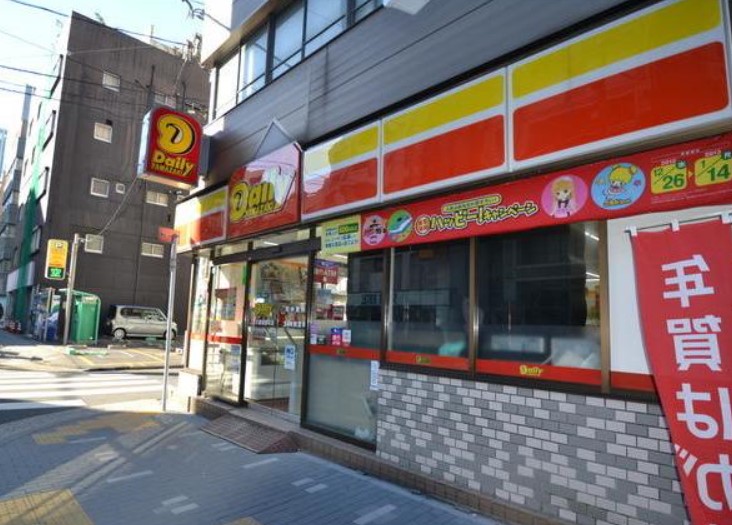 プラウドフラット三越前イースト コンビニ