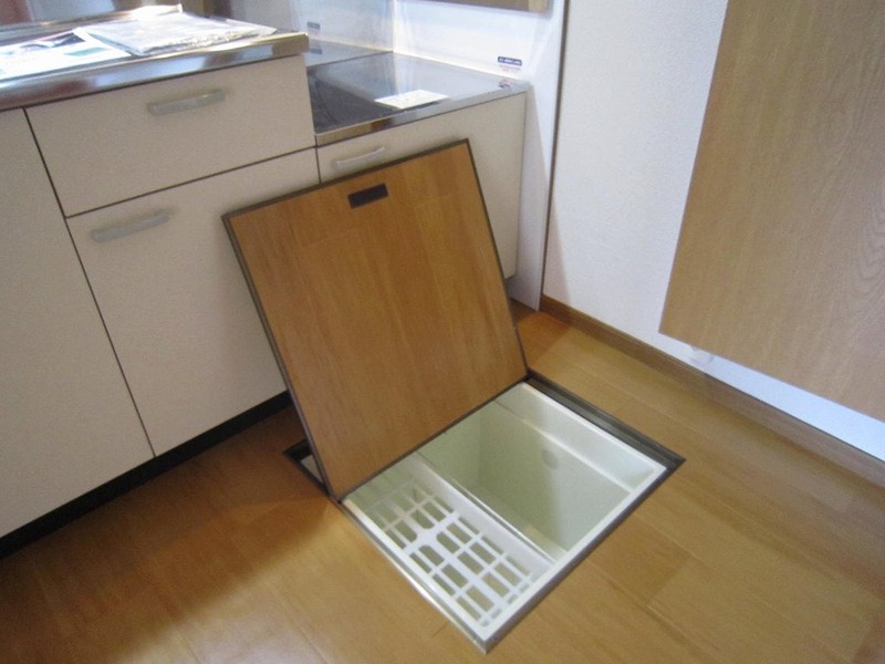 サンライズ 収納