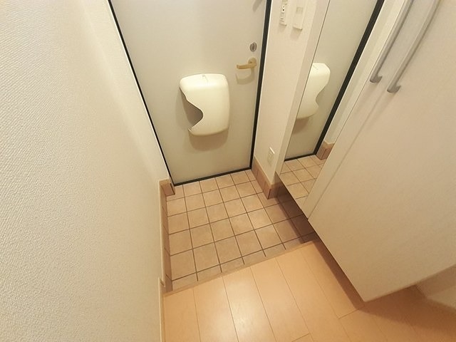 オブコニカ 玄関