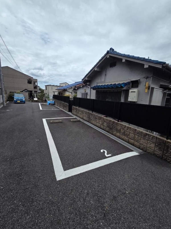 ベルメゾンＳＫＹ 駐車場