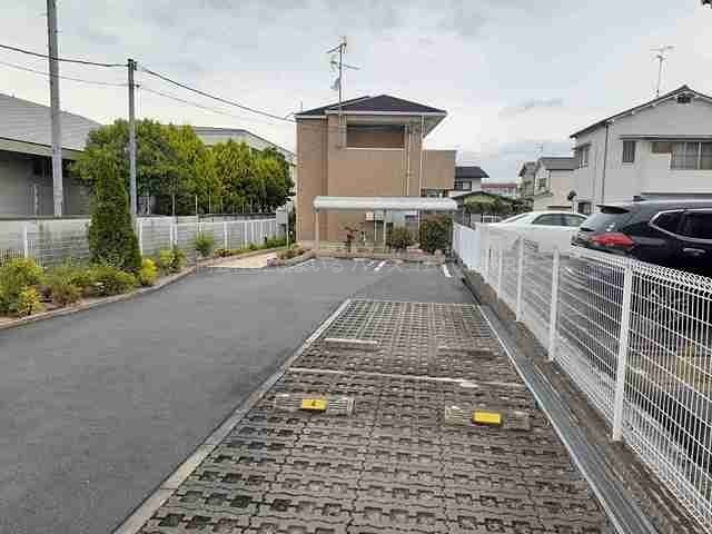 Ｎａｔｕｒａｌ－ｍａｉｓｏｎ 駐車場