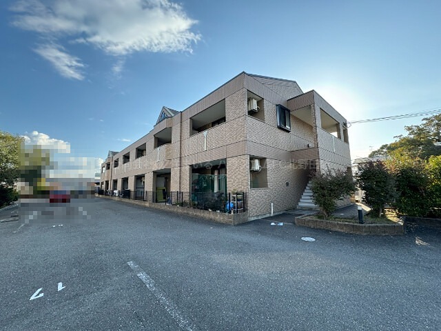 フォンテーヌ美原 外観
