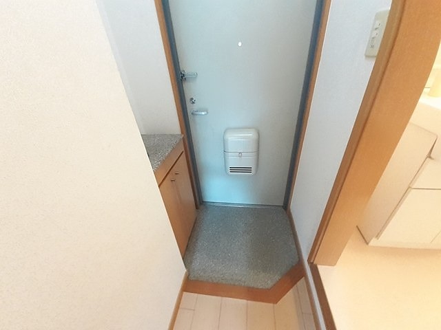 カーサ・フィオーレⅡ 玄関