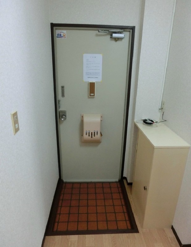 アーバンハイツ錦 玄関