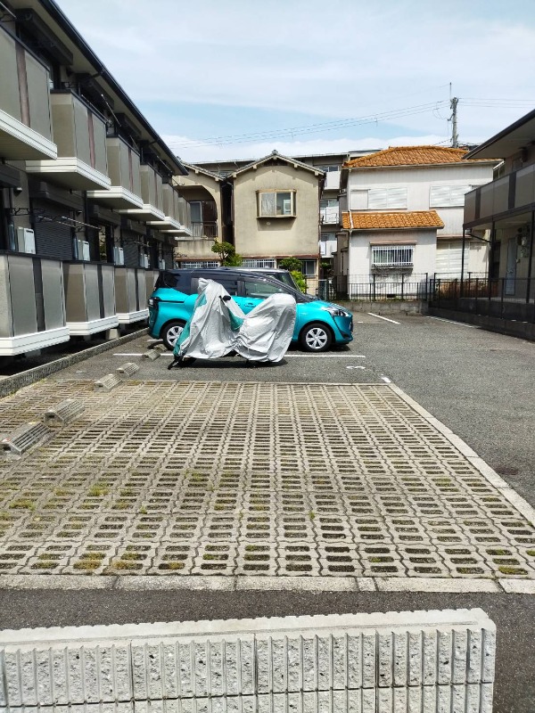 アメニティ大美野　A 駐車場