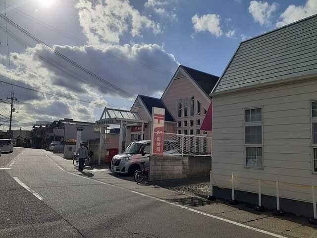 シティーハウス栄B棟 郵便局