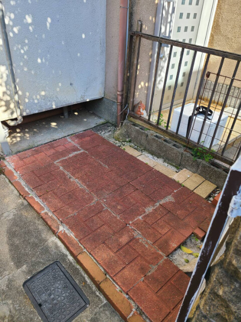 草尾テラスハウス エントランス