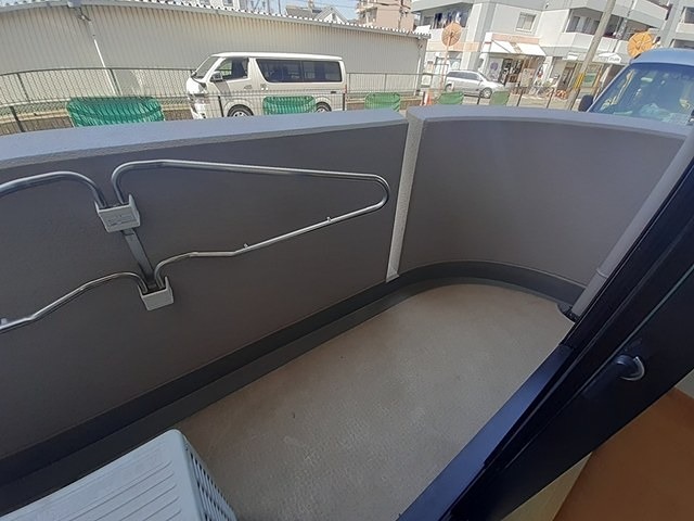 エレガンシア金剛 ベランダ