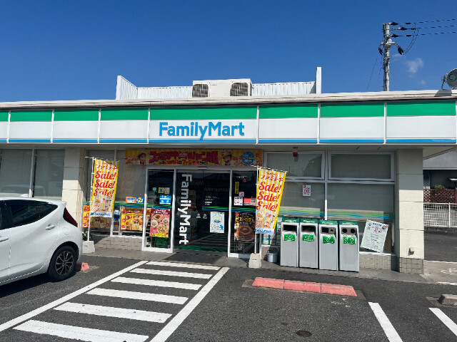 カーサ・フィオーレⅠ コンビニ