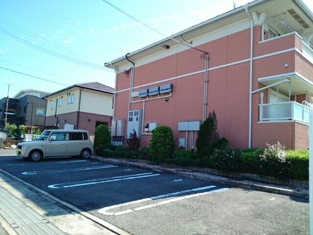 イノセントコートＡ棟 駐車場