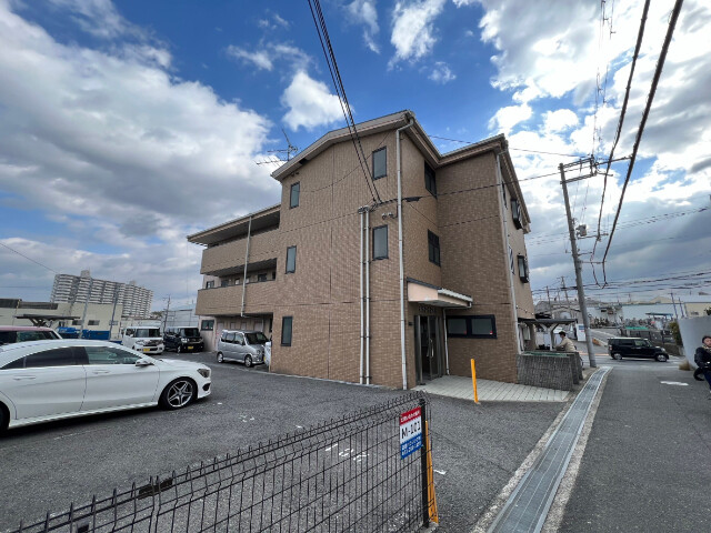 メゾンボヌール 駐車場