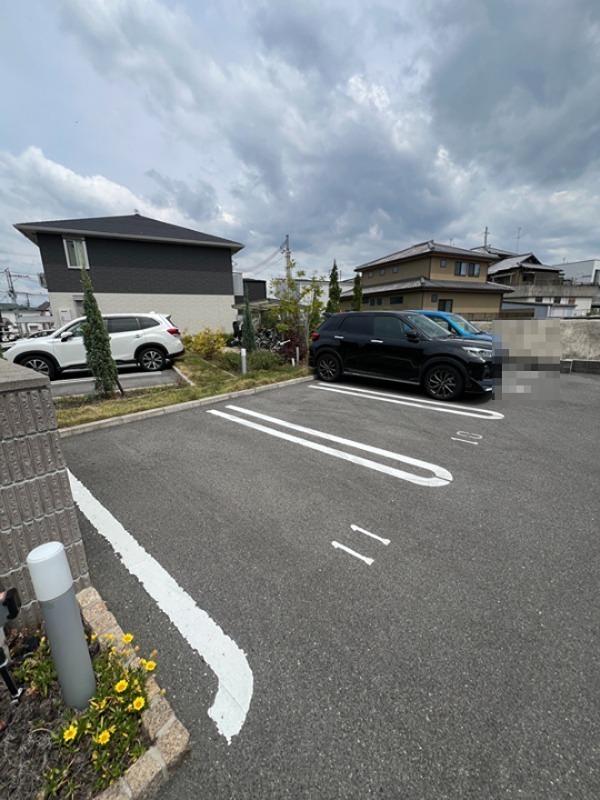 grasmere(グラスミア)A 駐車場