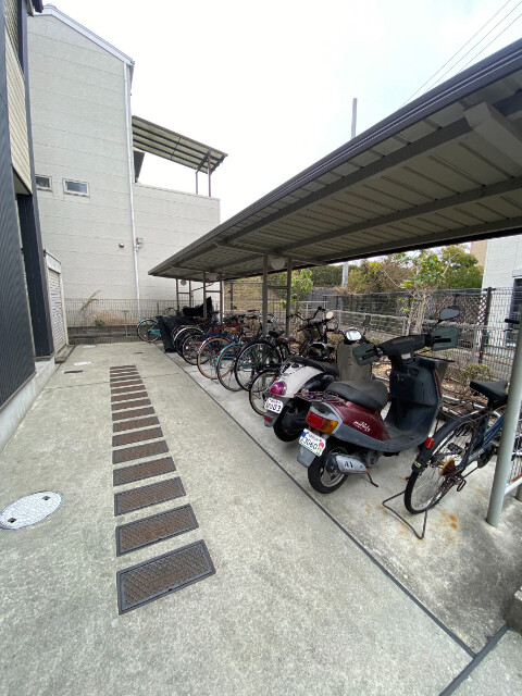 エステ・ラグーナ八番館 その他