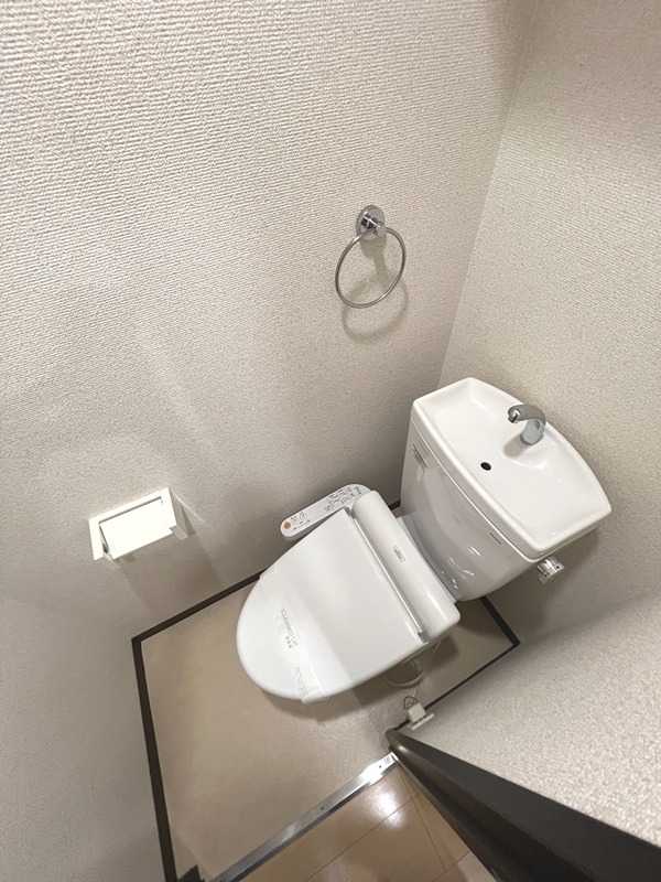 スリーハーブズ狭山Ⅰ番館 トイレ