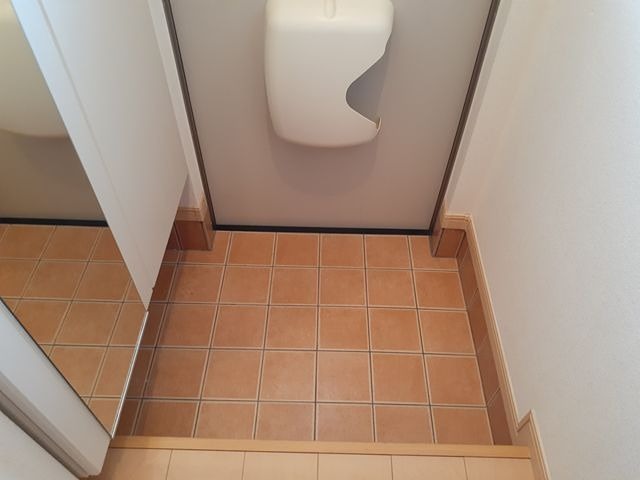 アプローズ 玄関
