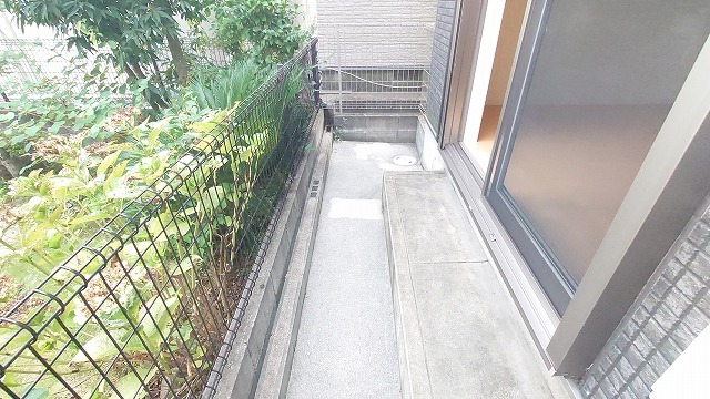 アドラブールヴィラ ベランダ
