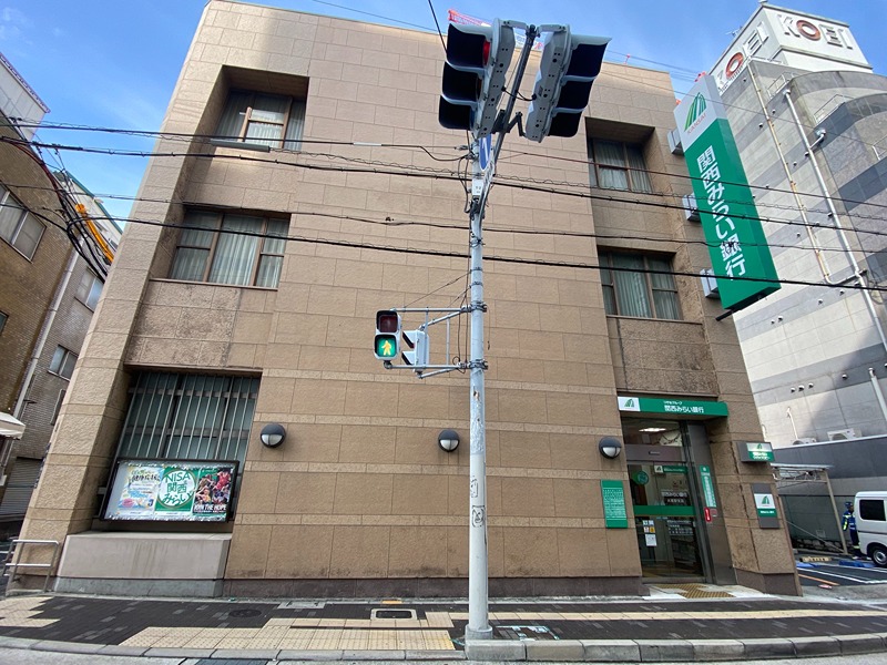 FOREST 銀行