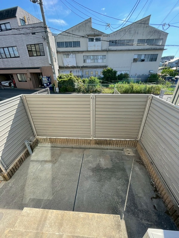 サンレミ壱番館 ベランダ