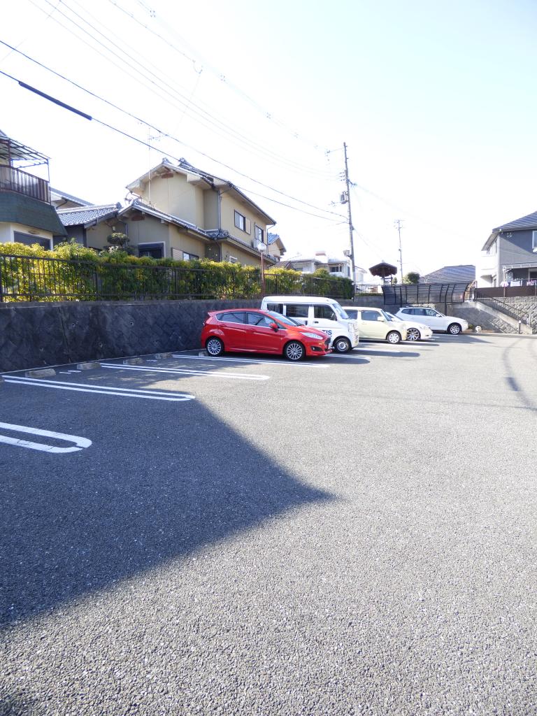 大阪府河内長野市市町 駐車場