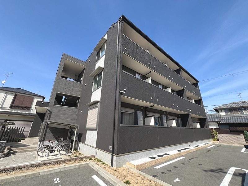 サンプラザ金剛 外観