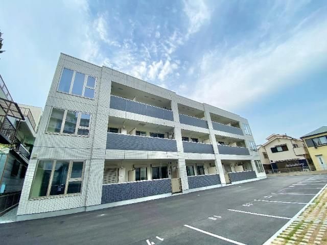 N.MAISON 外観