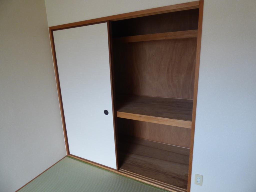 シティライフ川西 収納