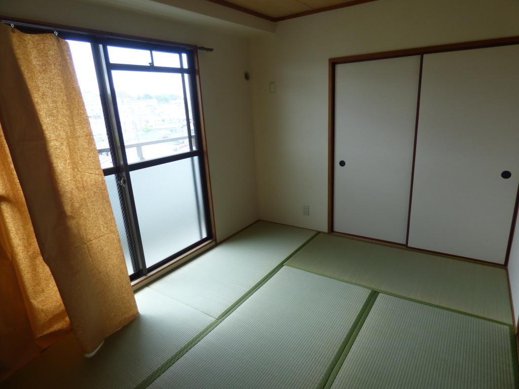 シティライフ川西 ベッドルーム