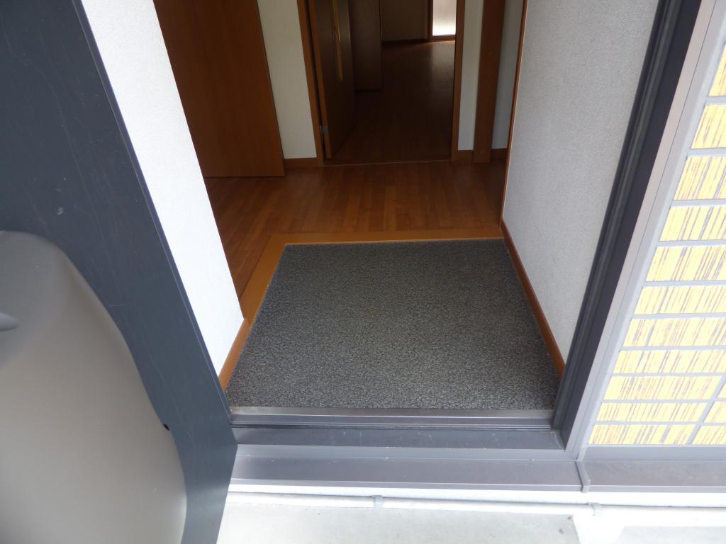 プレジオ喜多町 玄関