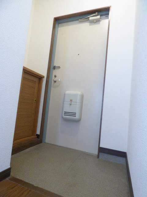 山本マンション 玄関
