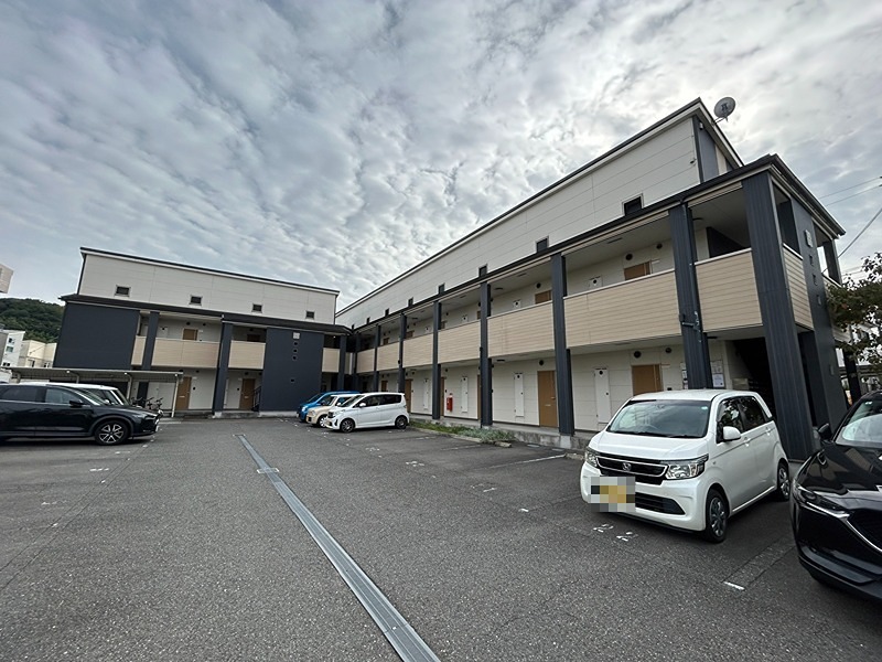 フローラ河内長野 駐車場