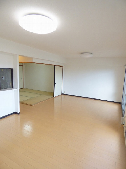 ライオンズマンション大阪狭山壱番館 リビング