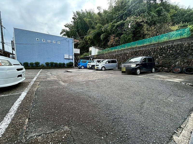 木下ハイツ 駐車場