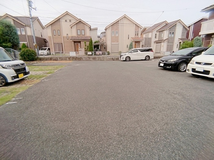 ガトーナふくだ　Ａ棟 駐車場