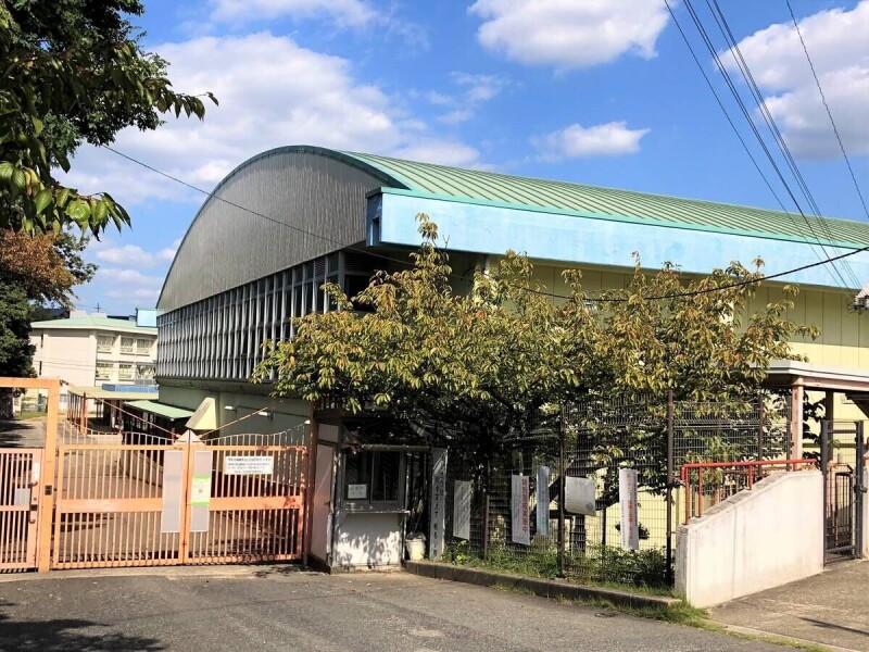 末広マンション 小学校