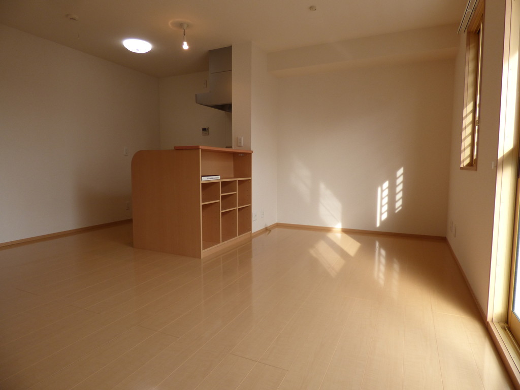 OLIVEN HAUS高辺 リビング