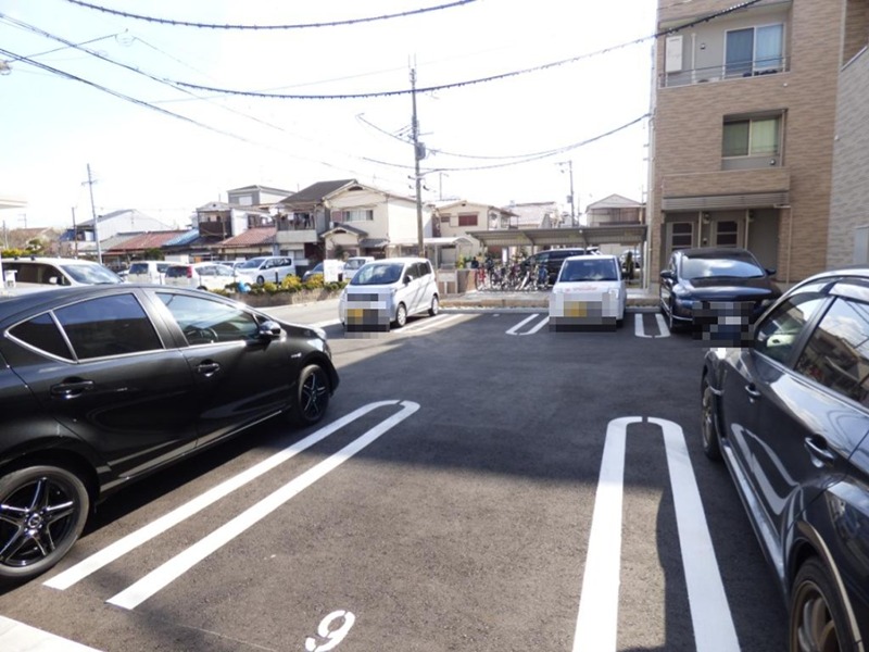 プチフローラ北野田Ⅰ 駐車場