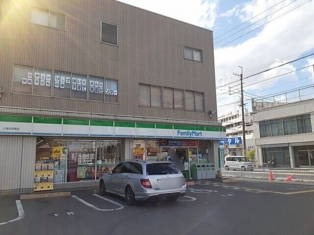 アプティ3番館 コンビニ