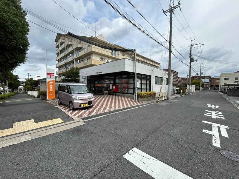 藤沢台6丁目二戸一貸家 郵便局