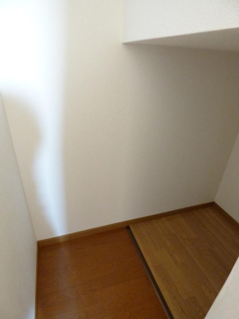 サンライズ 収納