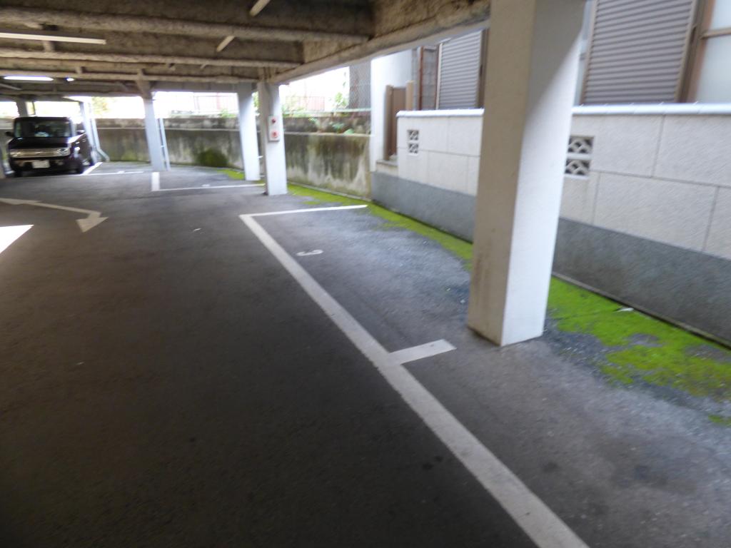 ペパーミントハウス狭山 駐車場