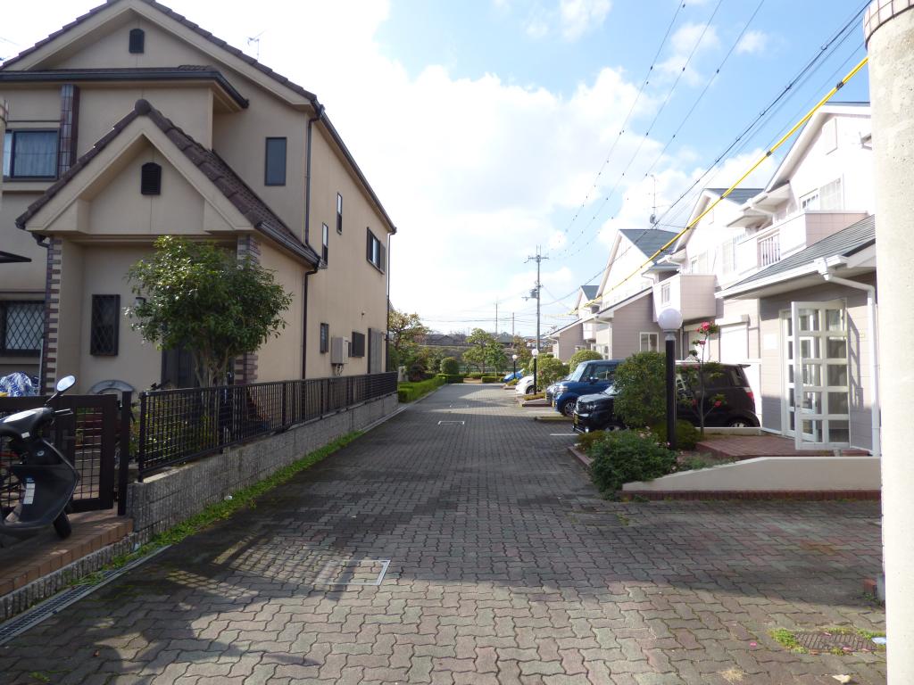 大阪府大阪狭山市池尻北２丁目 駐車場