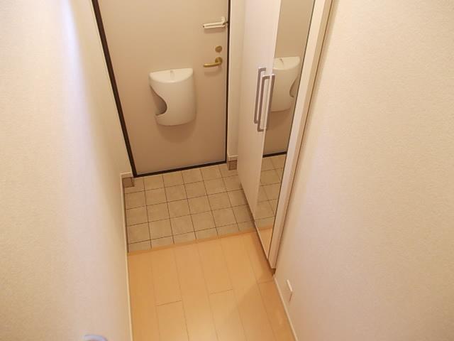 プリムラ　ＴＫ０１ 玄関