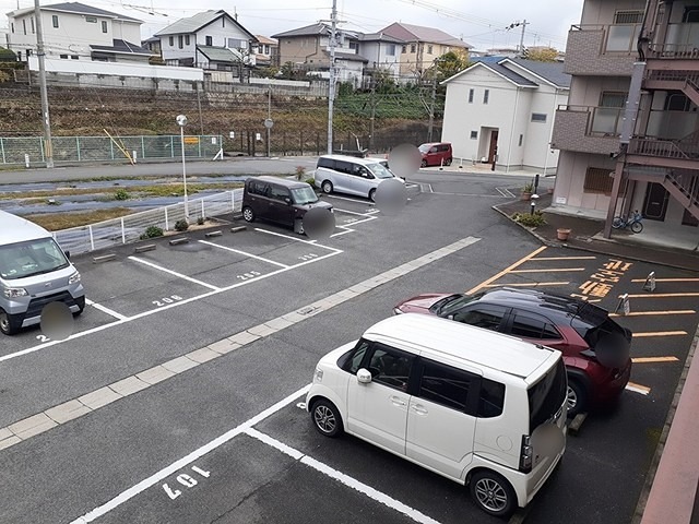 シャンブル２１ 駐車場