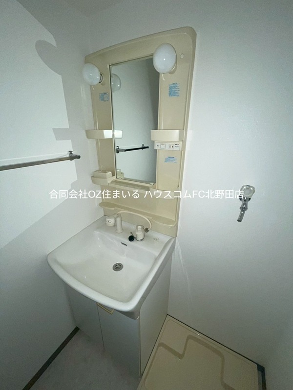 セカンドパレス 洗面所